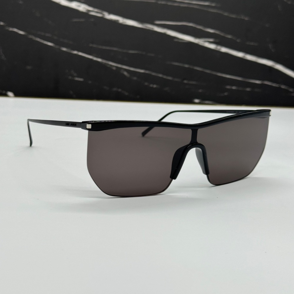 NEW SL 519 MASK 001 SAINT LAURENT BLACK OVERSIZED SL519 001 WOMEN SUNGLASSES - Picture 1 of 11